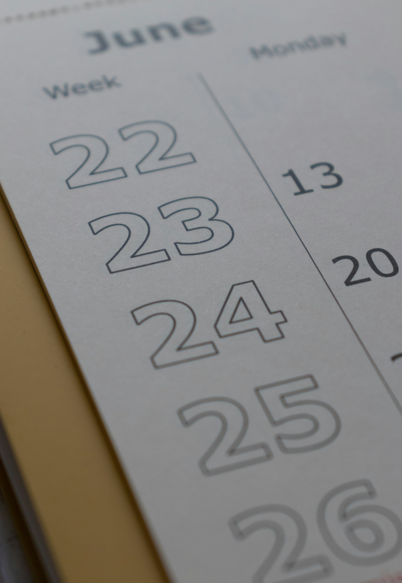Calendário de parede usado para planejar a rotina de treinos